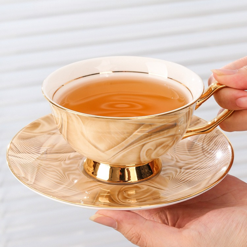 Wykwintny Zestaw Filiżanek i S – Coffee Tea Set recenzja i cena